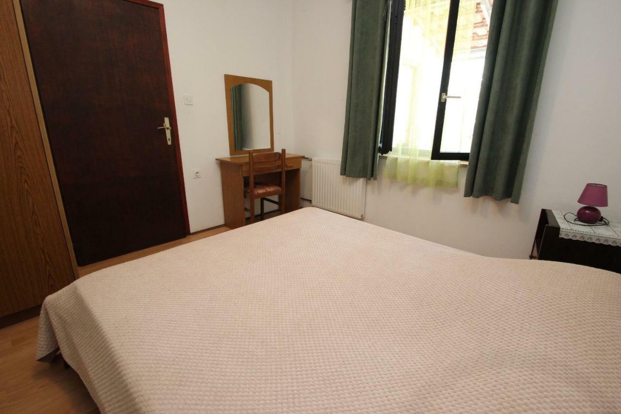 Apartment Sasa Bozac Porec Exterior photo